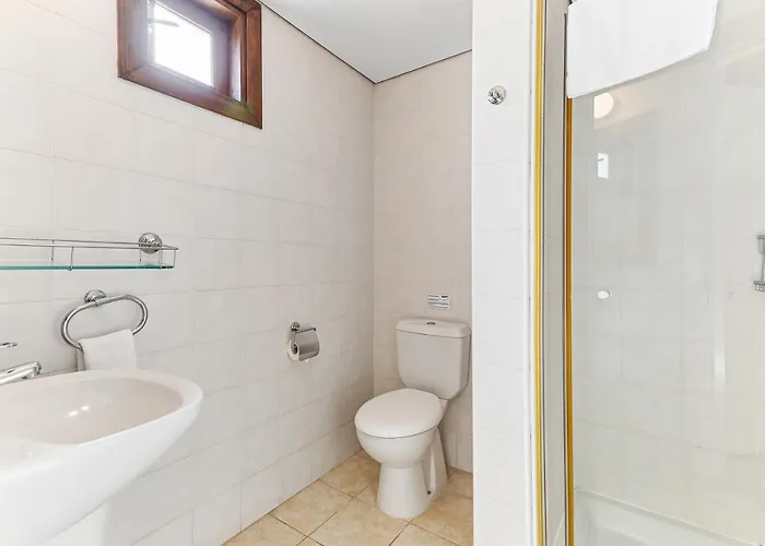 2 Bedroom Assia With Communal Pool, Aphrodite Hills *