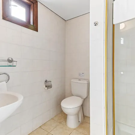 2 Bedroom Assia With Communal Pool, Aphrodite Hills *