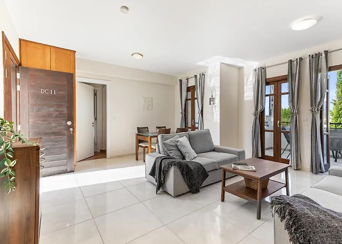 2 Bedroom Assia With Communal Pool, Aphrodite Hills