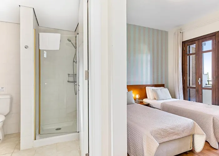 Lägenhet 2 Bedroom Assia With Communal Pool, Aphrodite Hills *